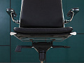 Офисное кресло руководителя на колесах Кожзам Чёрный Германия_КРКЧ2-29061