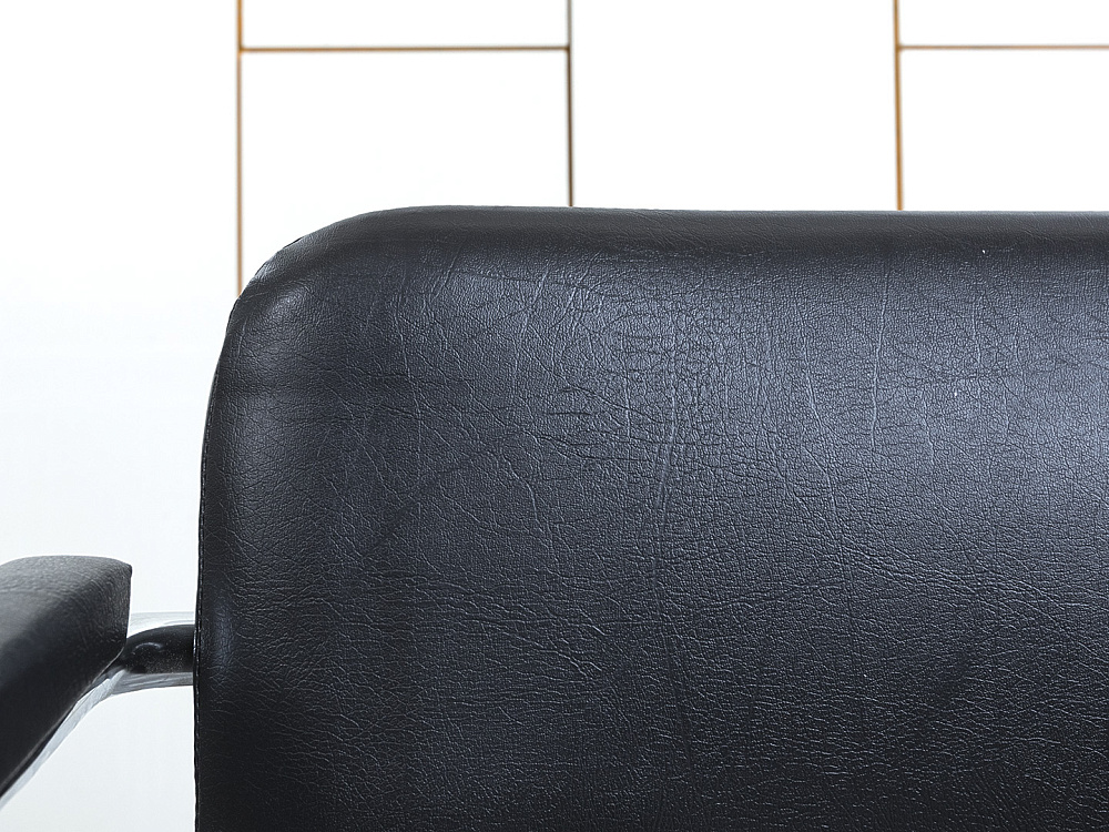 Конференц кресло для переговорной  Черный Кожзам    (УДКЧ-10073)