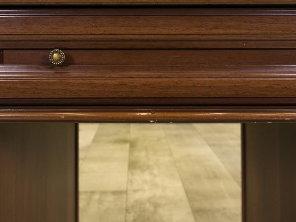 Стол для руководителя  Joconda Miassmobili ЛДСП Орех Россия  СРПХ-08046