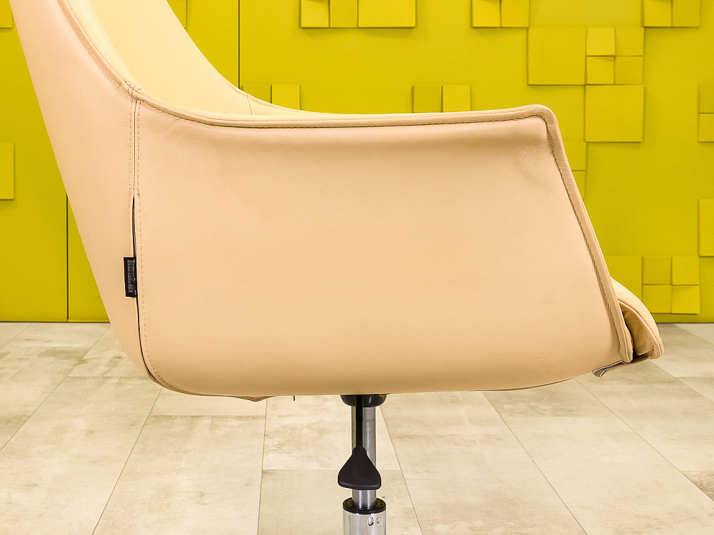 Офисное кресло руководителя на колесах KIMERA KASTEL Кожа Бежевый Италия_КРКБ-22089