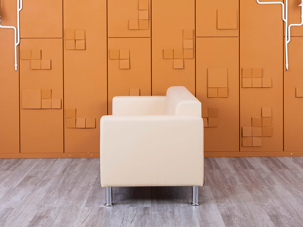 Офисный диван ДМебель Кожзам Бежевый   (ДНКБ3-25094(нов))