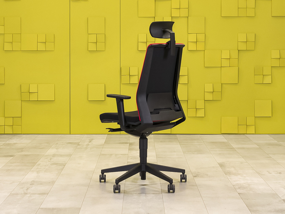 Офисное кресло руководителя на колесах Look LD Seating Ткань Чёрный Чехия  КРТЧ-26025