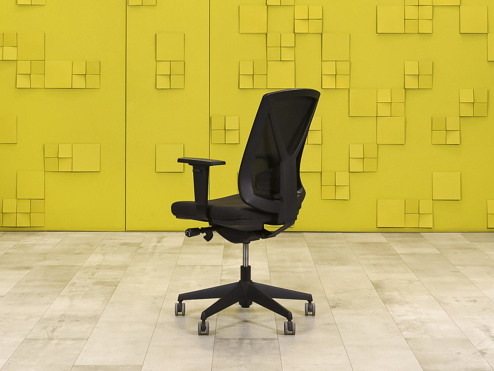 Офисное кресло для персонала на колесах       КПТЧ-06026