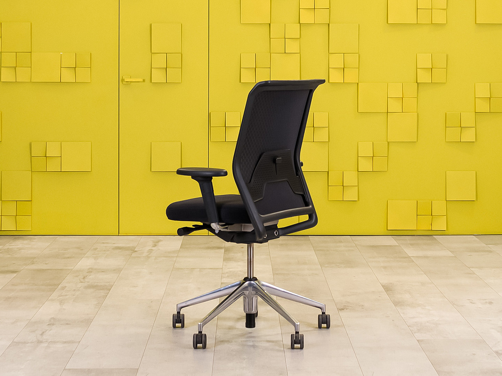 Офисное кресло для персонала на колесах Vitra Ткань Чёрный Швейцария_КПТЧ-220423