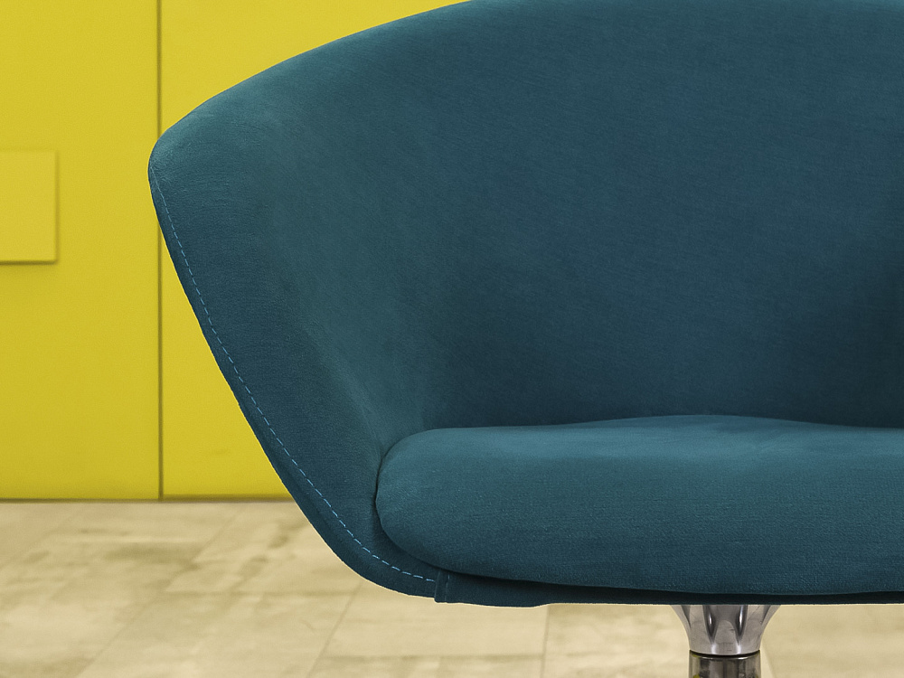 Мягкое кресло ARPER Ткань Синий Италия  КНТН1-30016