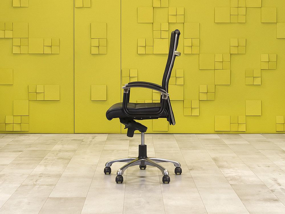 Офисное кресло руководителя на колесах Sitland Экокожа Чёрный Италия_КРКЧ-271123