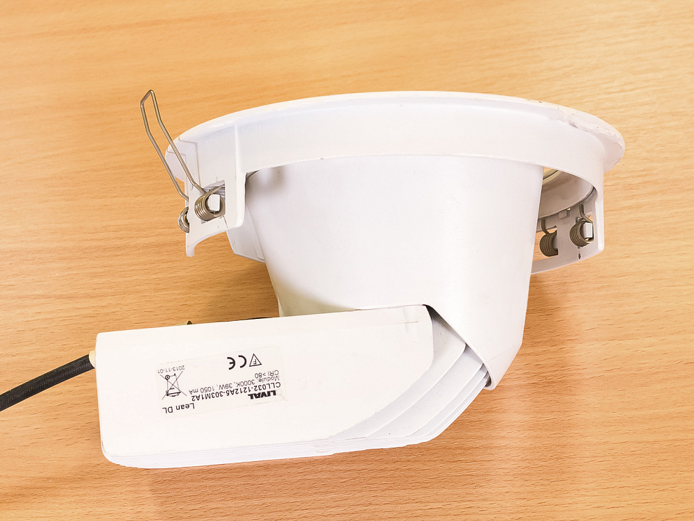 Светильник Lival Металл Белый Финляндия_Лампа1-060923