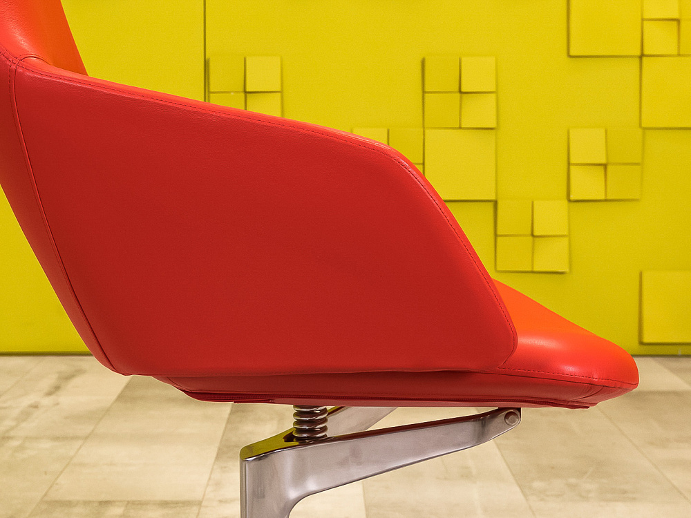 Мягкое кресло  ARPER Кожа Красный Италия  КНКК-31036