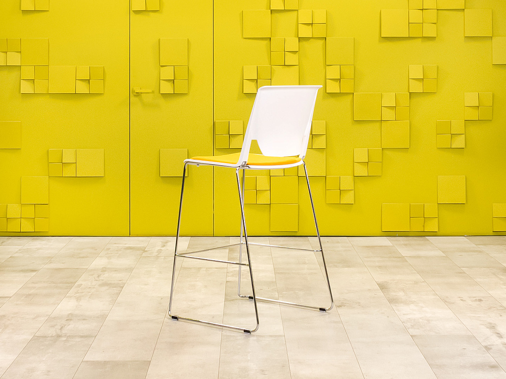 Барный стул на ножках Ткань HAWORTH США_УНТЖ-200723