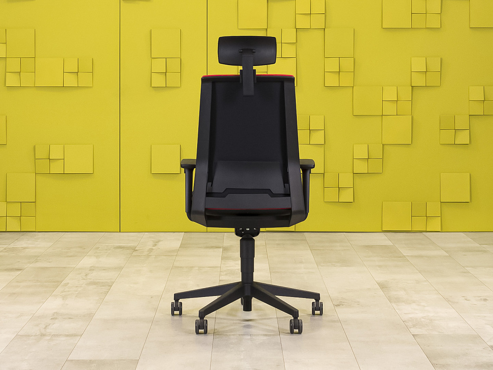 Офисное кресло руководителя на колесах Look LD Seating Ткань Чёрный Чехия  КРТЧ-26025