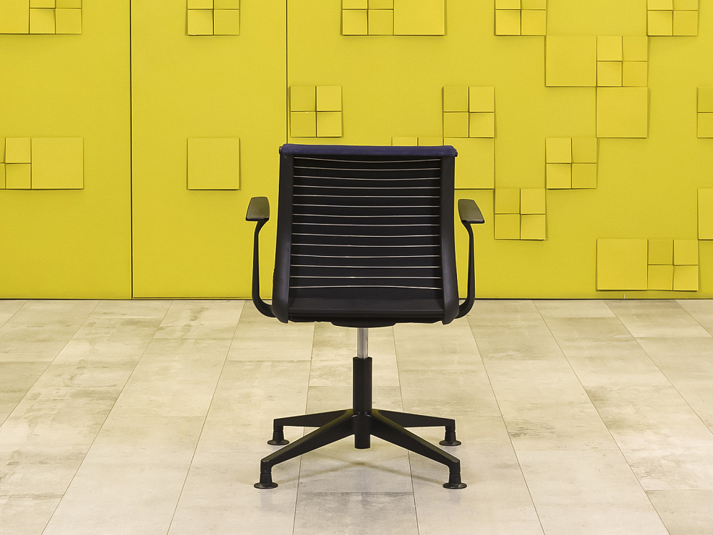 Конференц кресло для переговорной  Steelcase Ткань Синий Германия  КНТН-12026