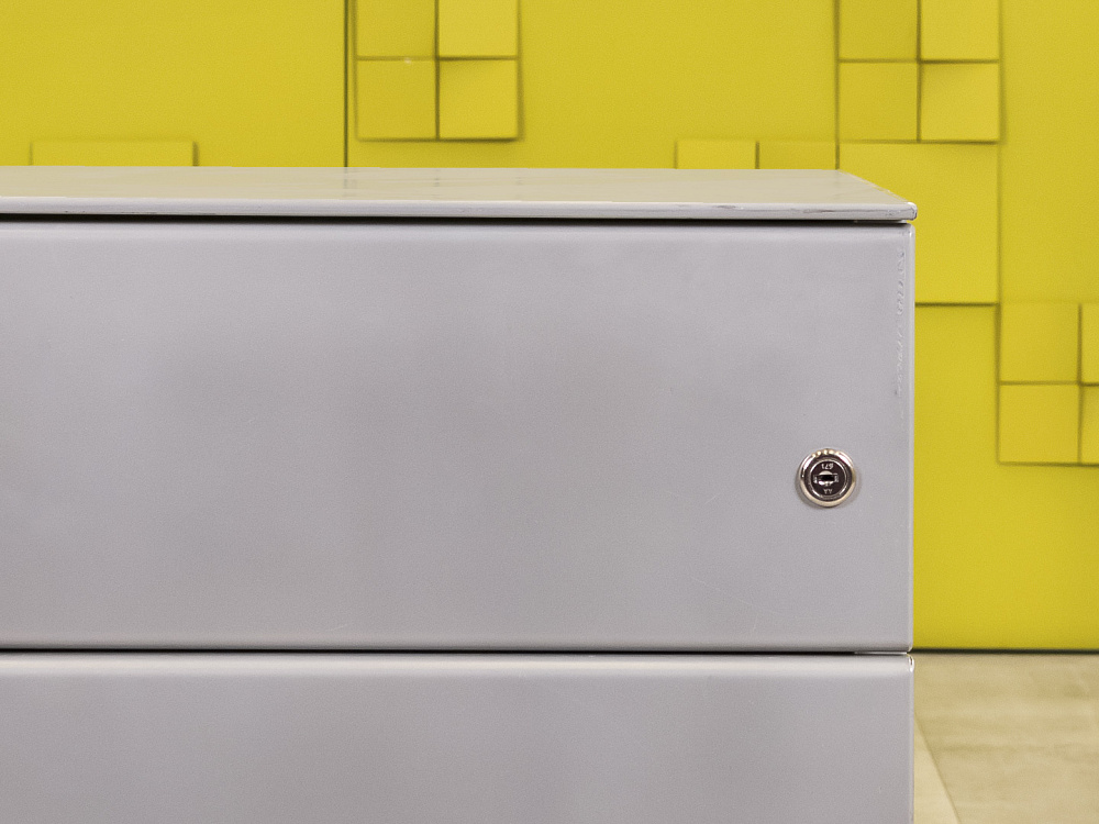 Офисная тумба выкатная Herman Miller Металл Серый США  ТВ3ЯМ-11115