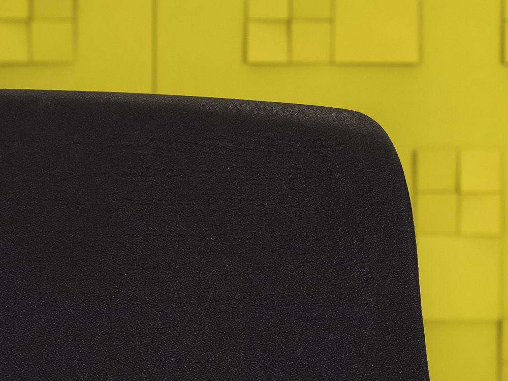 Офисное кресло для персонала на колесах Profim Ткань Чёрный Польша_КПТЧ2-090922