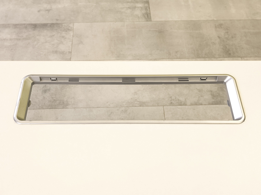 Офисный стол прямой ЛДСП Белый  СППБ1-03046