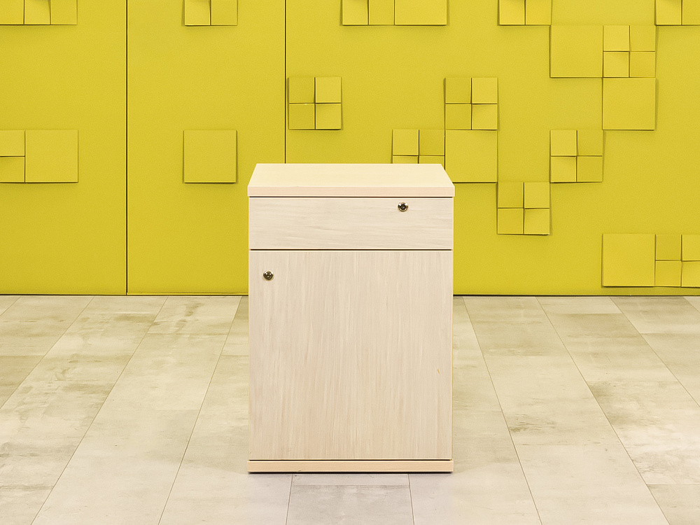 Офисная тумба для оргтехники  ЛДСП Клен  ТО1Д1ЯВ-10046