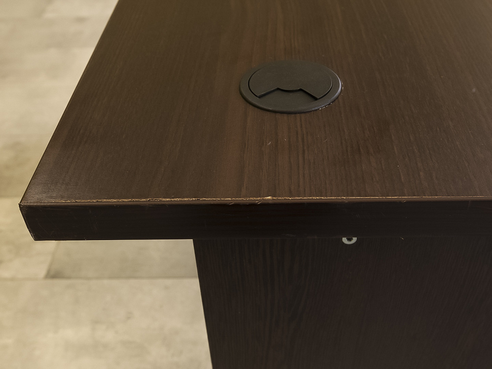 Офисный стол угловой   ЛДСП Венге Россия  СПУЕ-22046