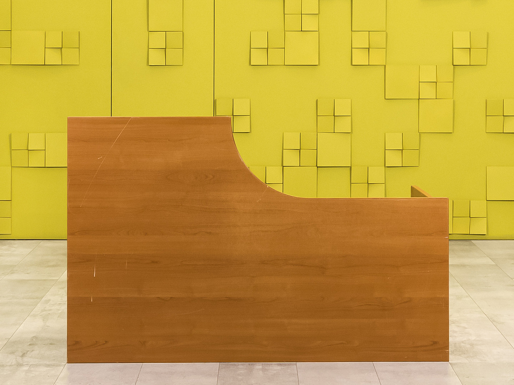 Офисный стол  ЛДСП Ольха Россия  СПЭЛ-13046