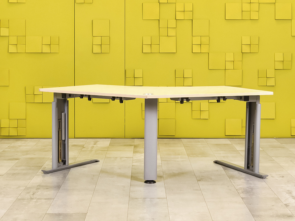 Офисный стол угловой  ЛДСП Бук  СПУВ-20054