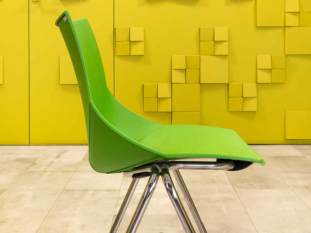 Офисный стул на ножках Shell Пластик Зелёный Италия_УНПЗ-261223