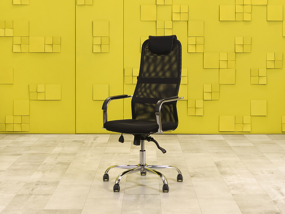 Офисное кресло руководителя на колесах Ткань Чёрный  КРТЧ4-26036