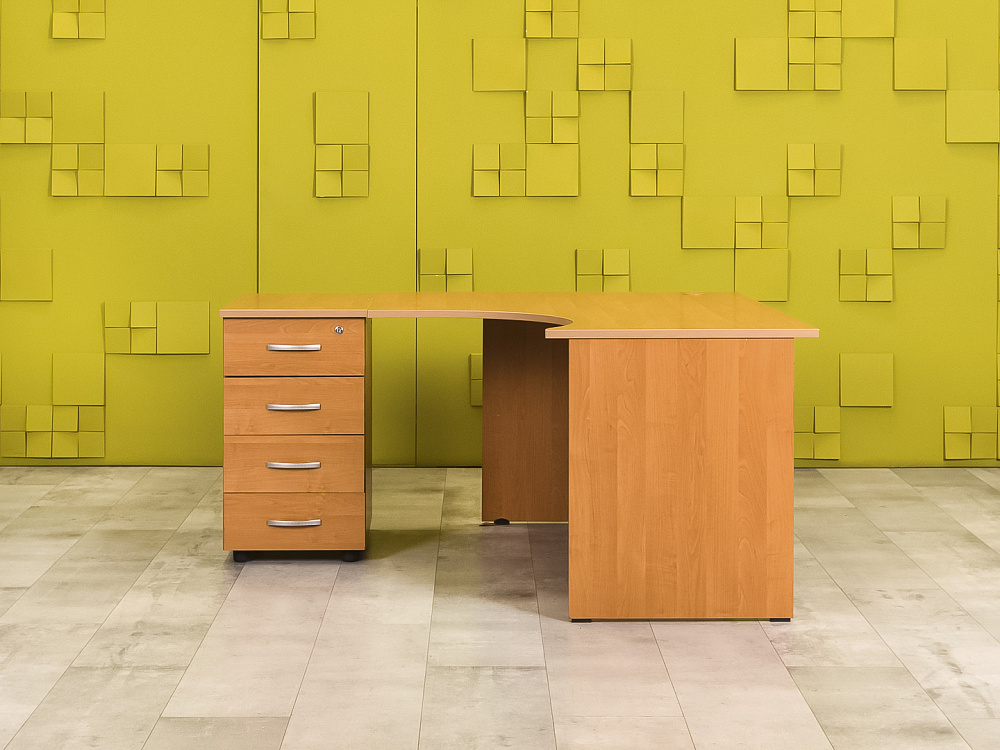 Комплект офисной мебели стол с тумбой        СПУЛТ-23016