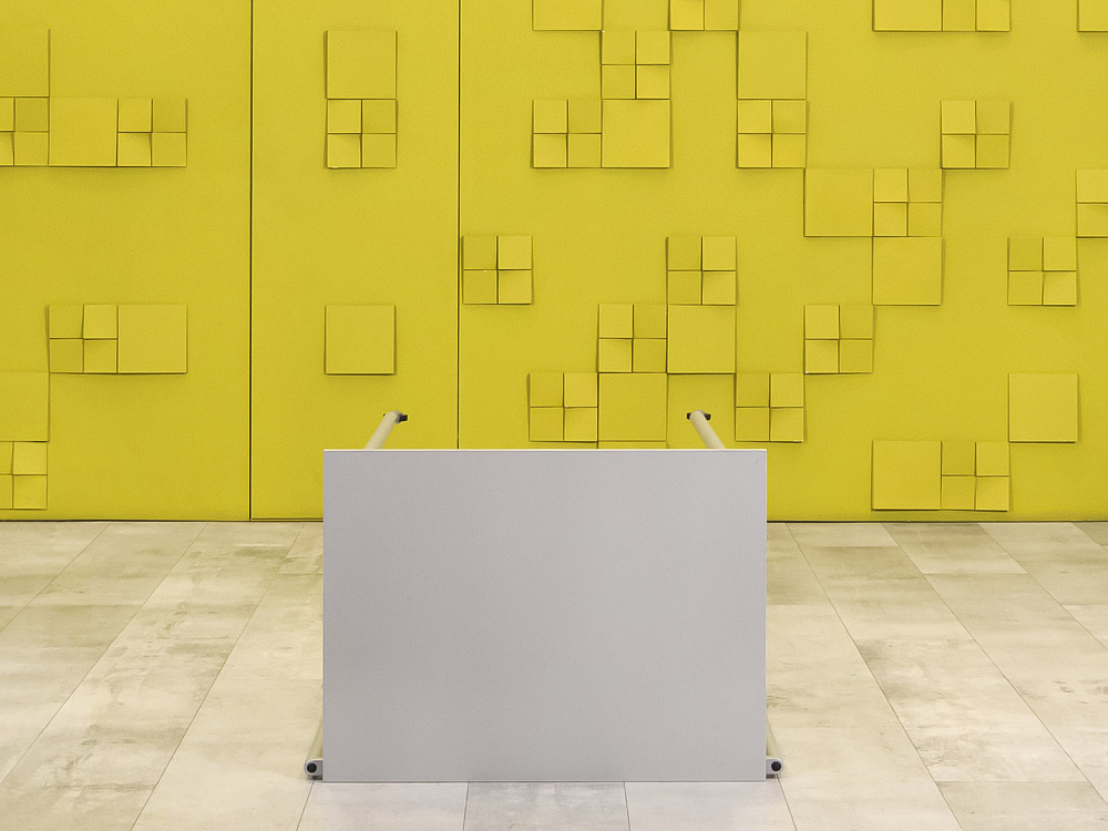 Офисный стол прямой BENE ЛДСП Серый Австрия  СППС-31016