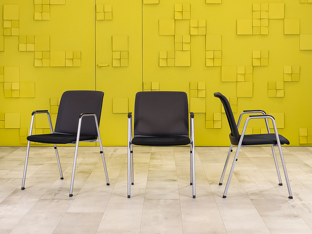 Конференц кресло для переговорной на ножках HAWORTH Ткань Чёрный; Серый Германия_КНТЧ1-240923