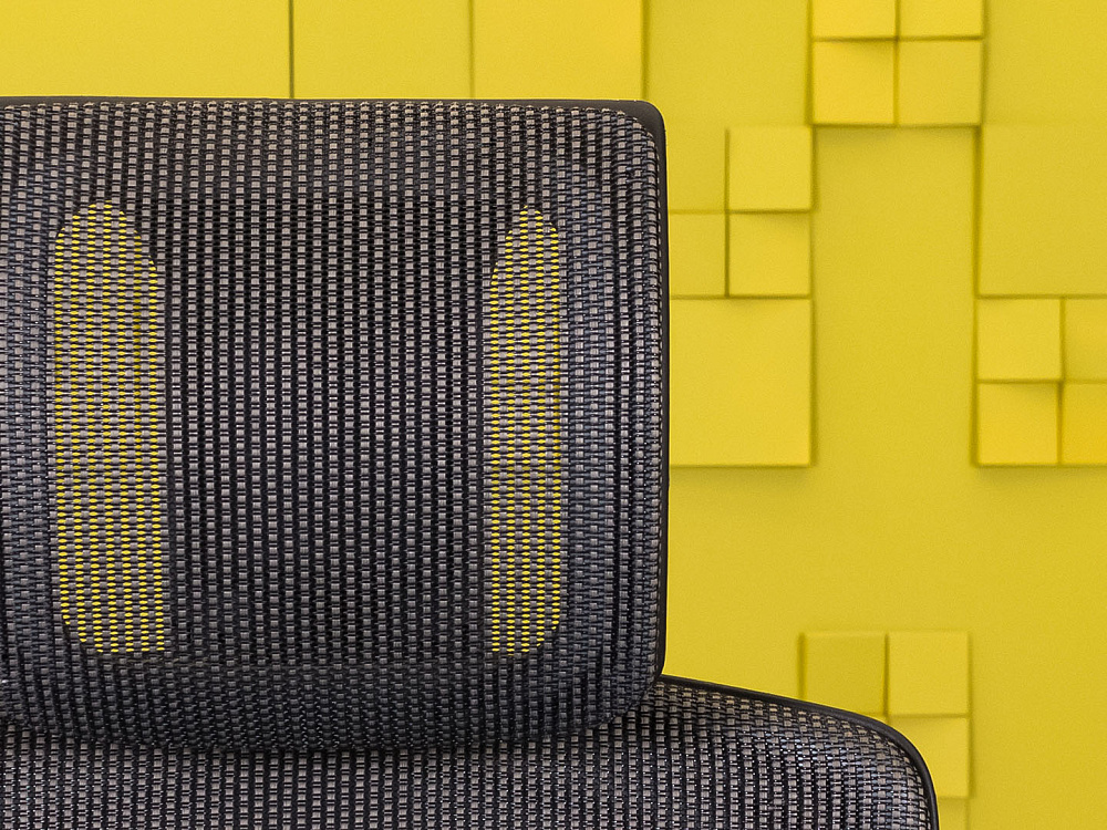 Офисное кресло руководителя на колесах Экокожа Чёрный; Серый Россия_КРКЧ2-250324