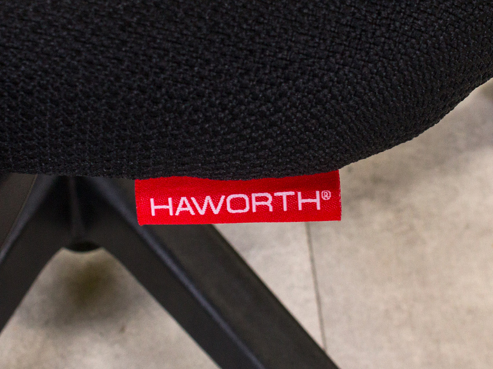 Офисное кресло для персонала на колесах HAWORTH Ткань Чёрный Германия_КПТЧ3-171024