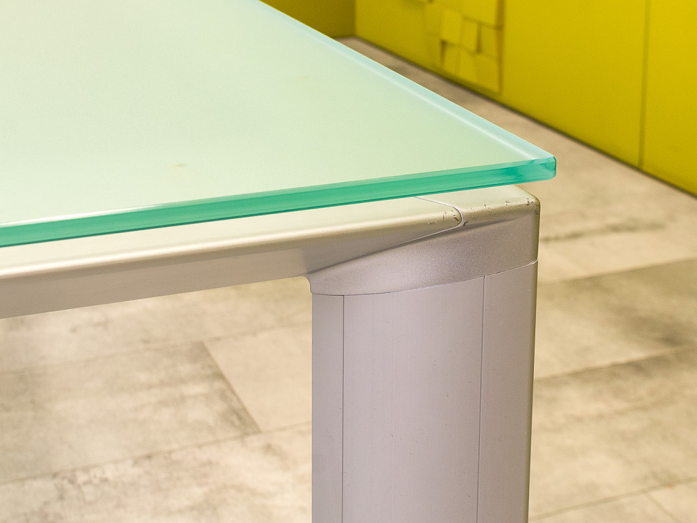 Офисный стол для переговоров BENE Стекло Австрия  СГПС-03025