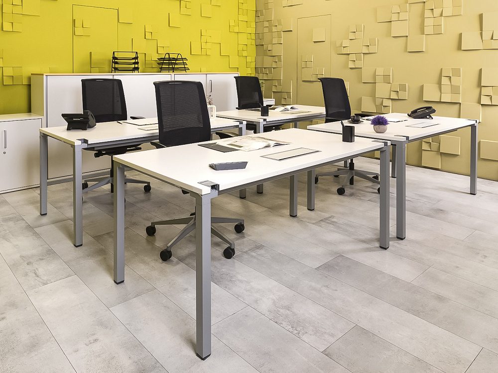 Офисный стол прямой Steelcase ЛДСП Белый Франция  СППБ-04026