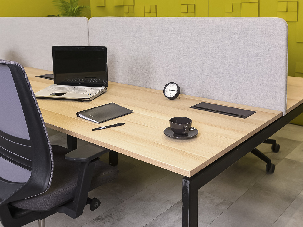 Комплект офисной мебели стол с тумбой  Kinnarps ЛДСП Зебрано Швеция  ГКЗ-14016