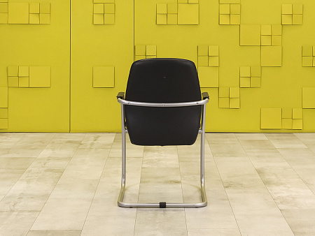 Конференц кресло для переговорной  Sitland Кожа Чёрный Италия  КДКЧ-16125