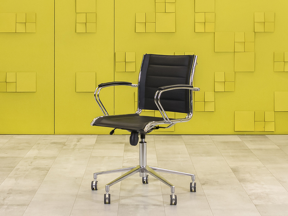 Конференц кресло для переговорной на колесах Кожзам Чёрный Россия_КНКЧ-310524