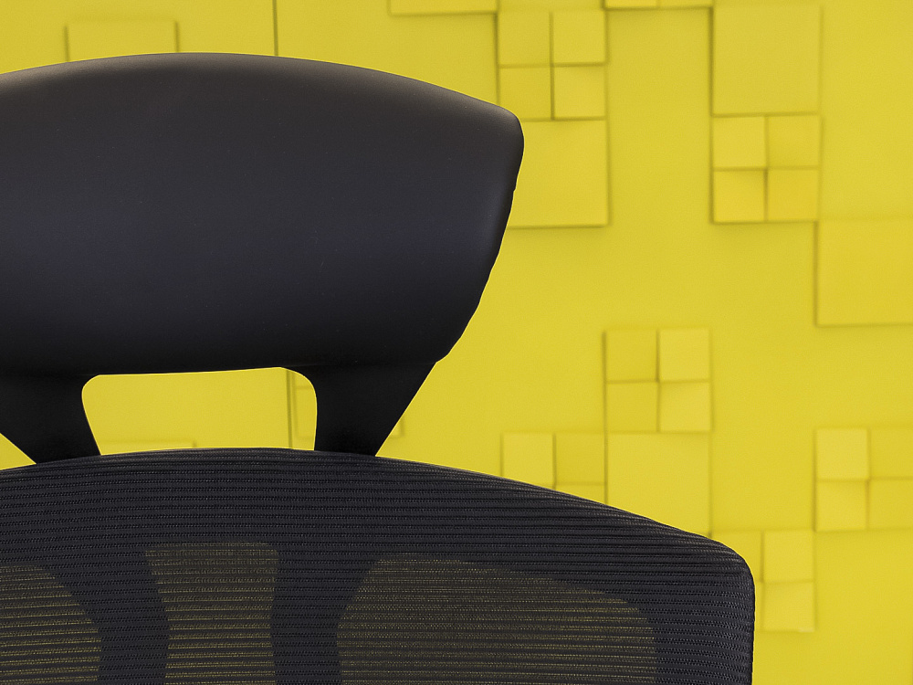 Офисное кресло руководителя на колесах Сетка Чёрный Импорт_КРТЧ1-271023