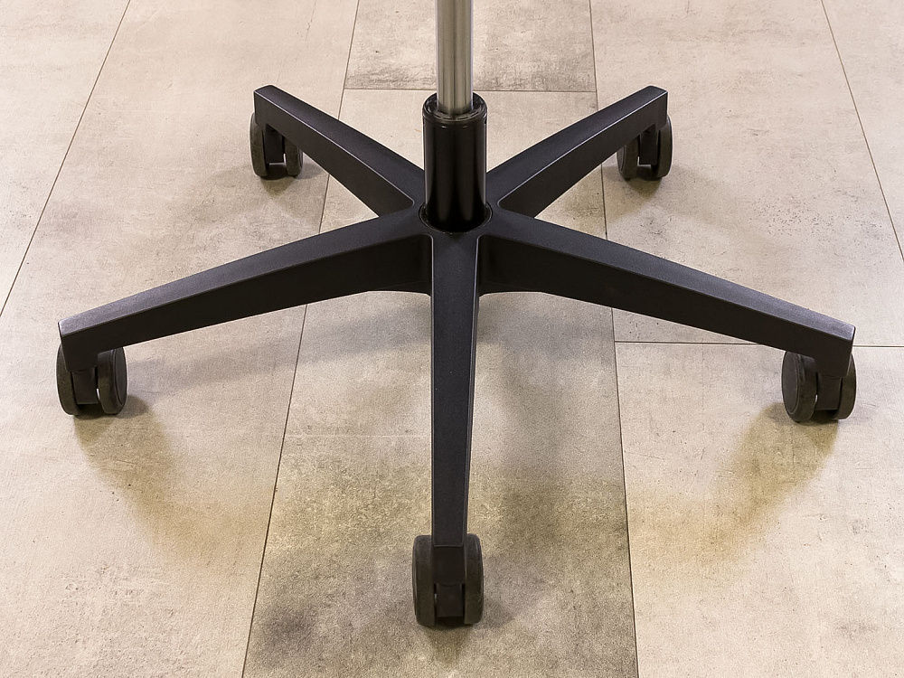 Офисное кресло для персонала на колесах GIERRE Кожа Оранжевый Италия_КПКО-080824