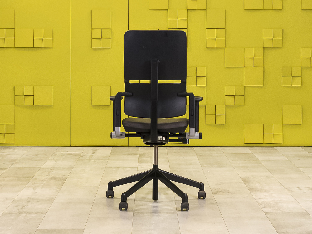 Офисное кресло руководителя на колесах Please 2 Ergonomik Steelcase Кожа Серый Франция  КРКС-03035