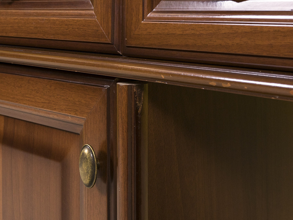 Стол для руководителя  Miassmobili ЛДСП Орех Россия  СРПХ1-08046