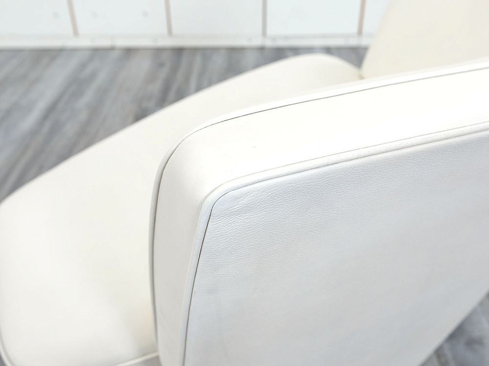 Офисный диван Walter Knoll Кожа Бежевый   (ДНКБ-10104)