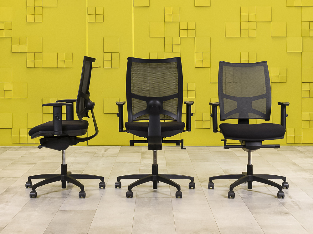 Офисное кресло для персонала на колесах Team Strike Sitland Ткань Чёрный; Серый Италия_КПТЧ-141124