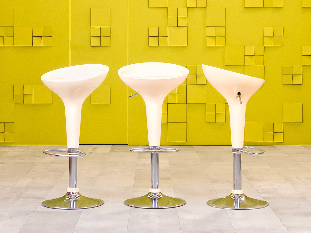 Барный стул на ножках Пластик Бежевый Импорт_УНПБ-291223