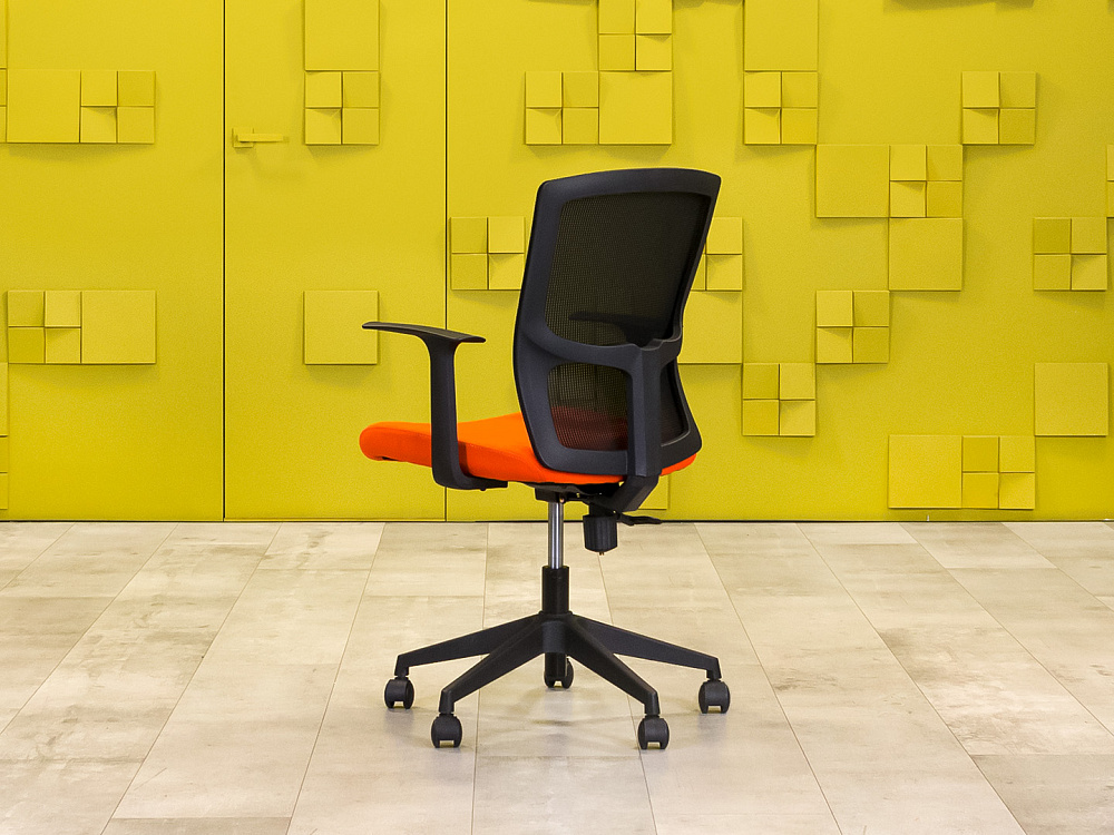 Офисное кресло для персонала на колесах Ткань Оранжевый; Чёрный Импорт_КПТО-271023