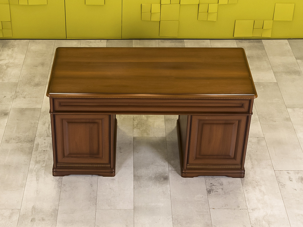 Стол для руководителя  Miassmobili ЛДСП Орех Россия  СРПХ1-08046