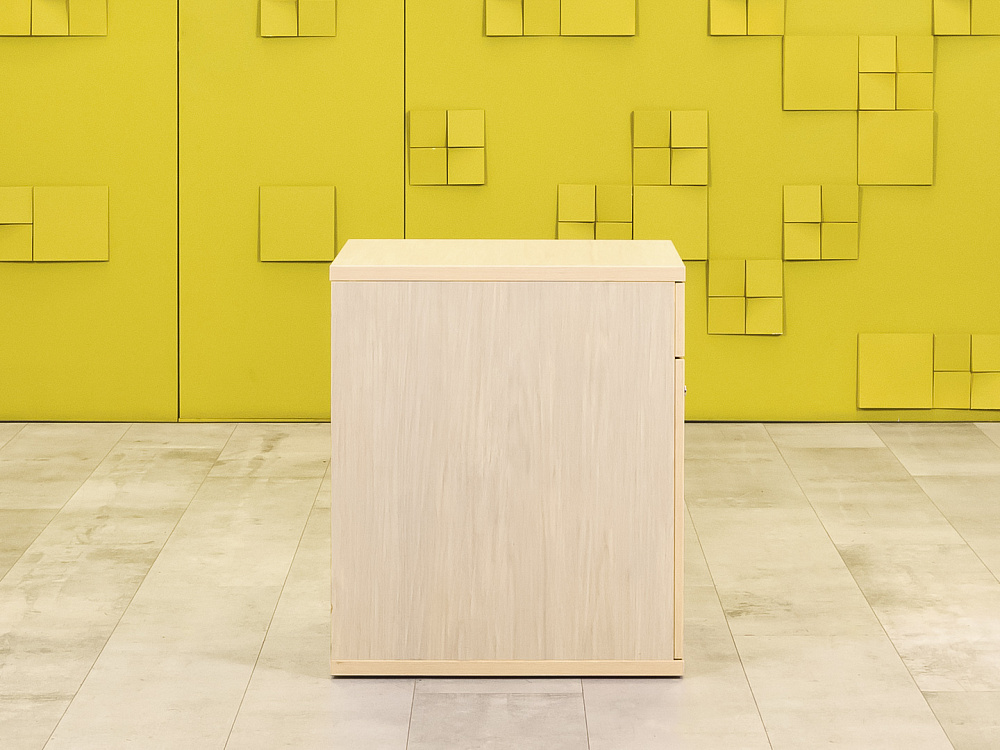 Офисная тумба для оргтехники  ЛДСП Клен  ТО1Д1ЯВ-10046