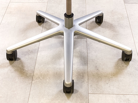 Офисное кресло руководителя на колесах Sitland Кожа Бежевый; Орех Италия_КРКБ-21051