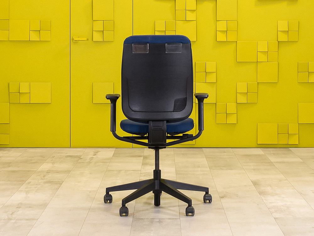 Офисное кресло для персонала на колесах Steelcase Ткань Синий Франция_КПТН-250124