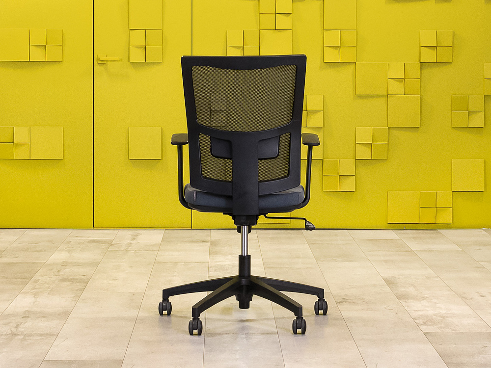 Офисное кресло для персонала на колесах Filo NARBUTAS Ткань Серый; Чёрный Литва_КПТС-151123