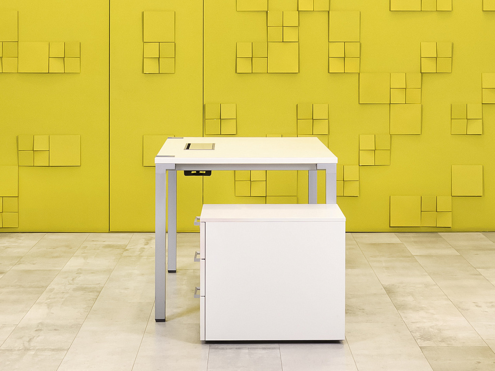 Комплект офисной мебели стол с тумбой  Steelcase ЛДСП Белый Франция  СППБТ1-04026