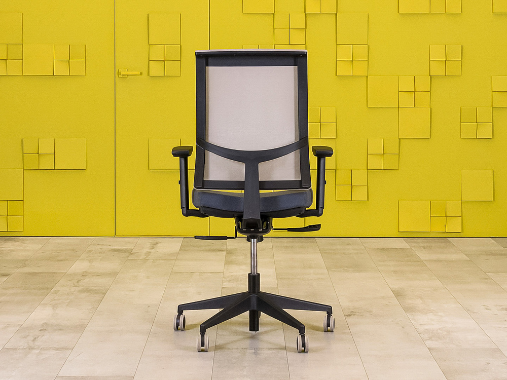 Офисное кресло для персонала на колесах Ткань Серый Россия_КПТС-260324