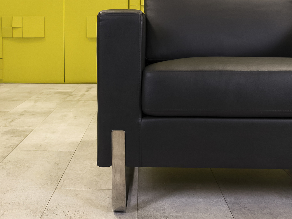 Мягкое кресло MyTurn Sofa 10 Profim Экокожа Чёрный Польша  КНКЧ-26025